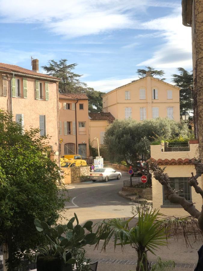 Maison De Vacances Medievale Bormes-Les-Mimosas Village Екстериор снимка